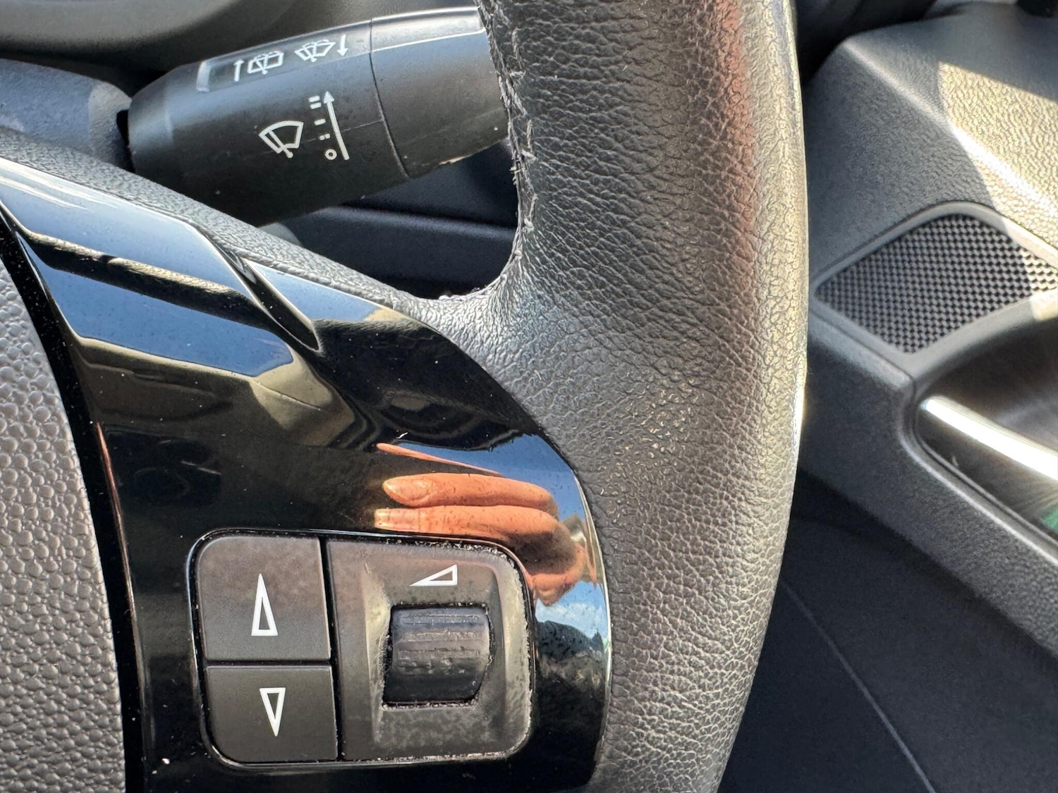 Used Vauxhall Corsa 2014 for sale - 76899103: Photo 36