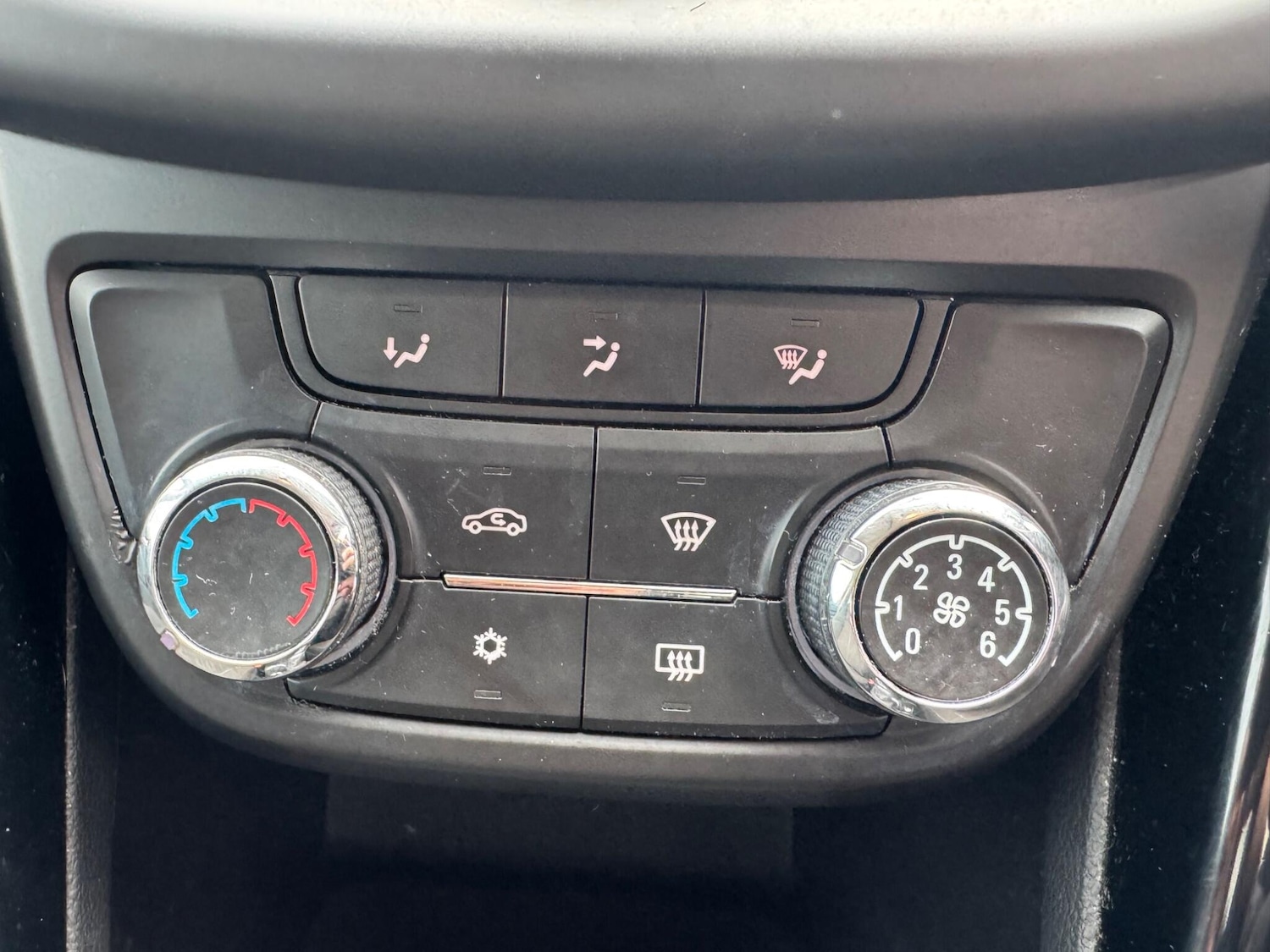 Used Vauxhall Zafira 2013 for sale - 76702414: Photo 30