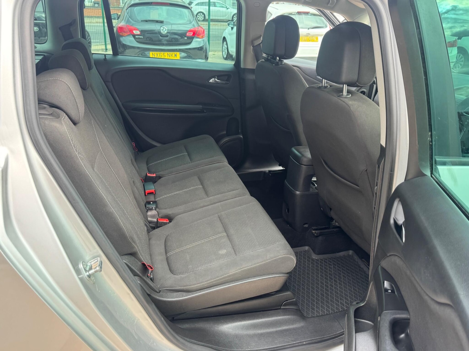 Used Vauxhall Zafira 2013 for sale - 76702414: Photo 40