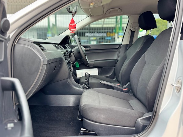 Used Skoda Rapid Spaceback 2016 for sale - 75022863: Photo 38