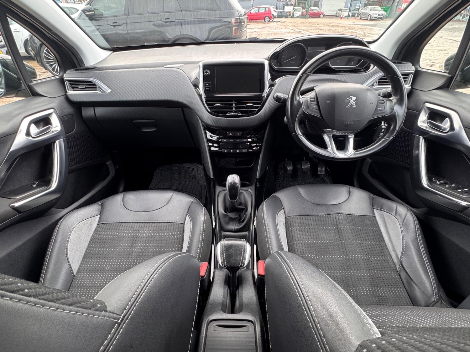 Used Peugeot 2008 2017 for sale - 77253604: Photo 3