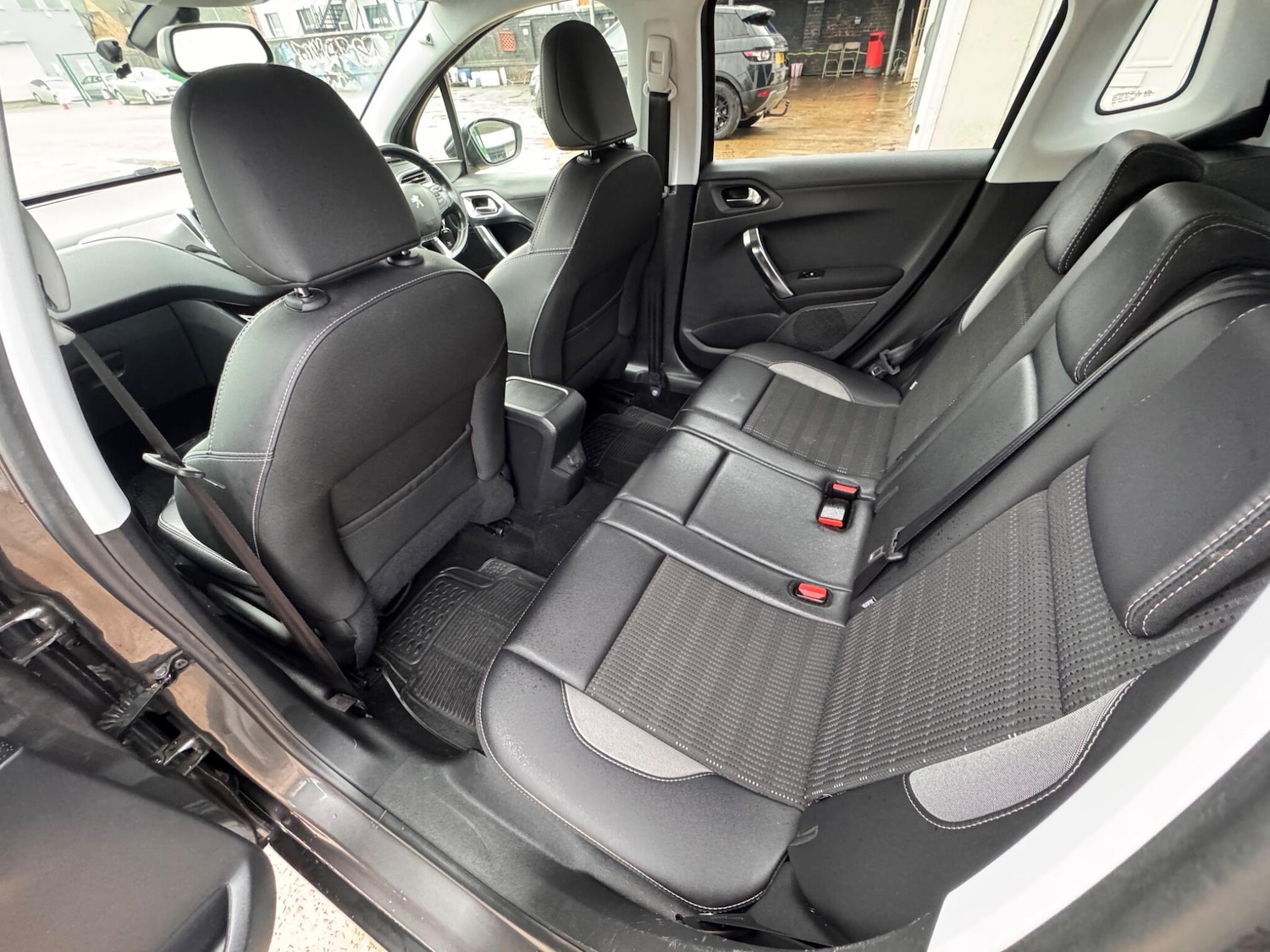 Used Peugeot 2008 2017 for sale - 77253604: Photo 34