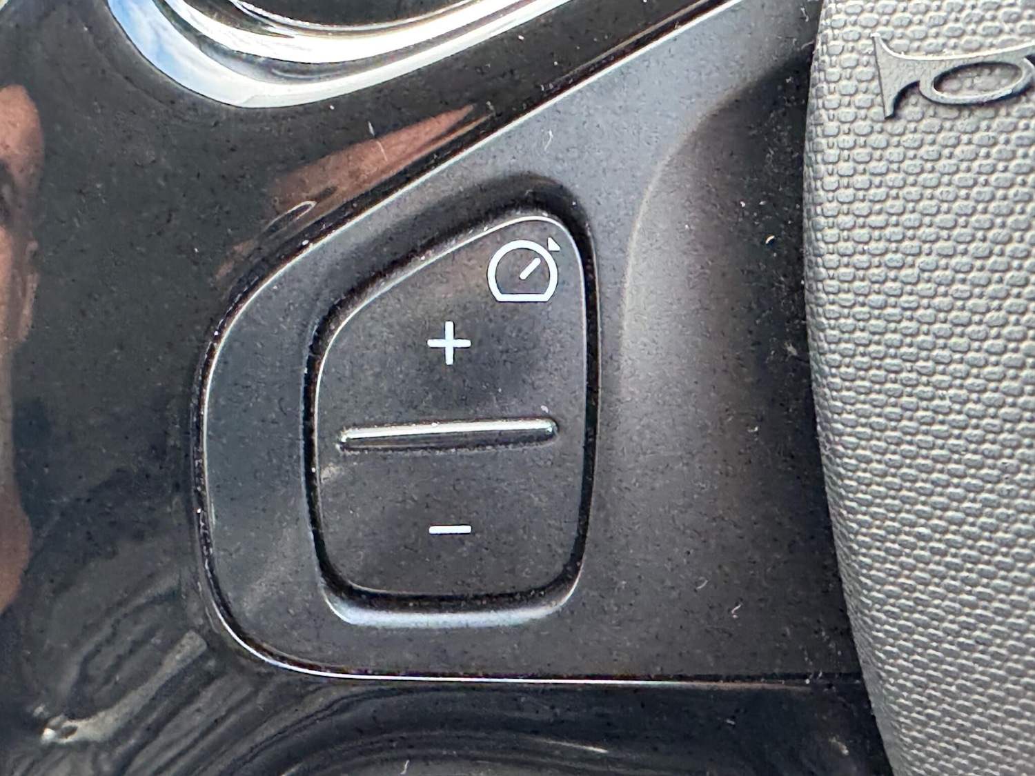 Used Renault Clio 2014 for sale - 76689296: Photo 45