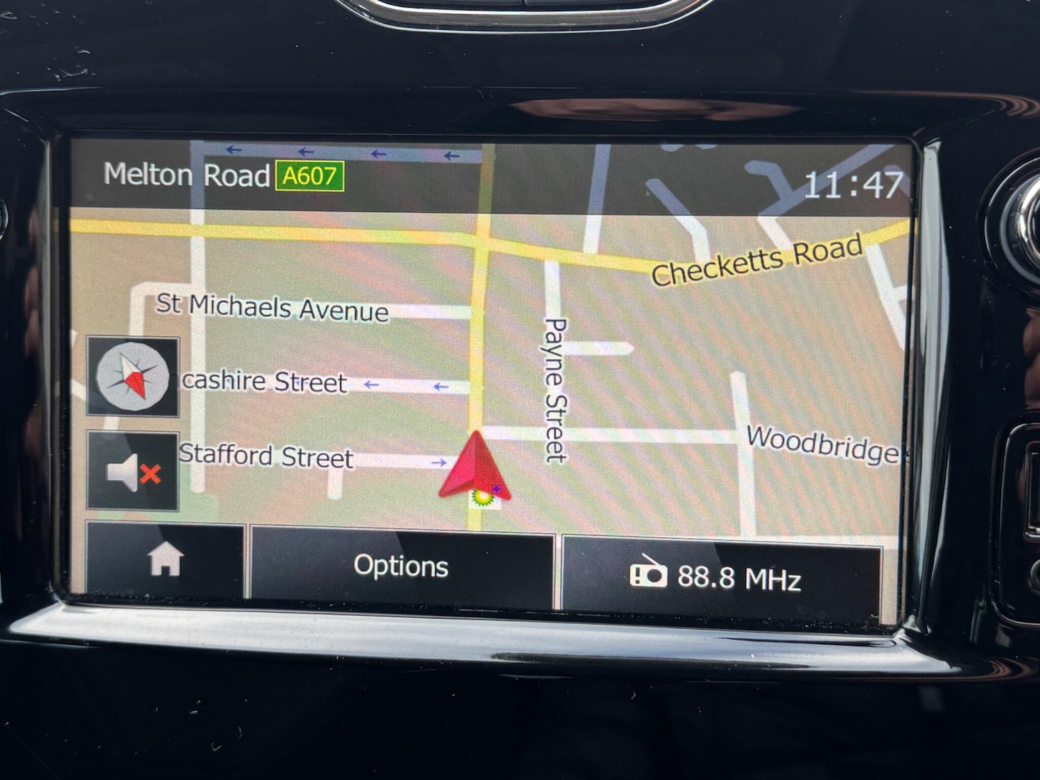 Used Renault Clio 2014 for sale - 76689296: Photo 7