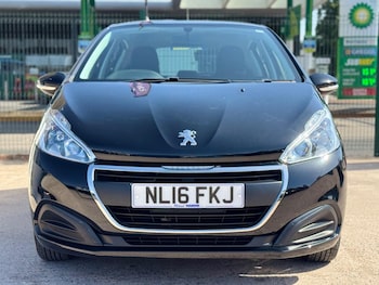 Used Peugeot 208 2016 for sale - 79012799: Photo