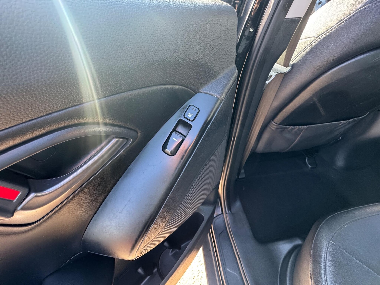 Used Hyundai Ix35 2014 for sale - 77637779: Photo 36