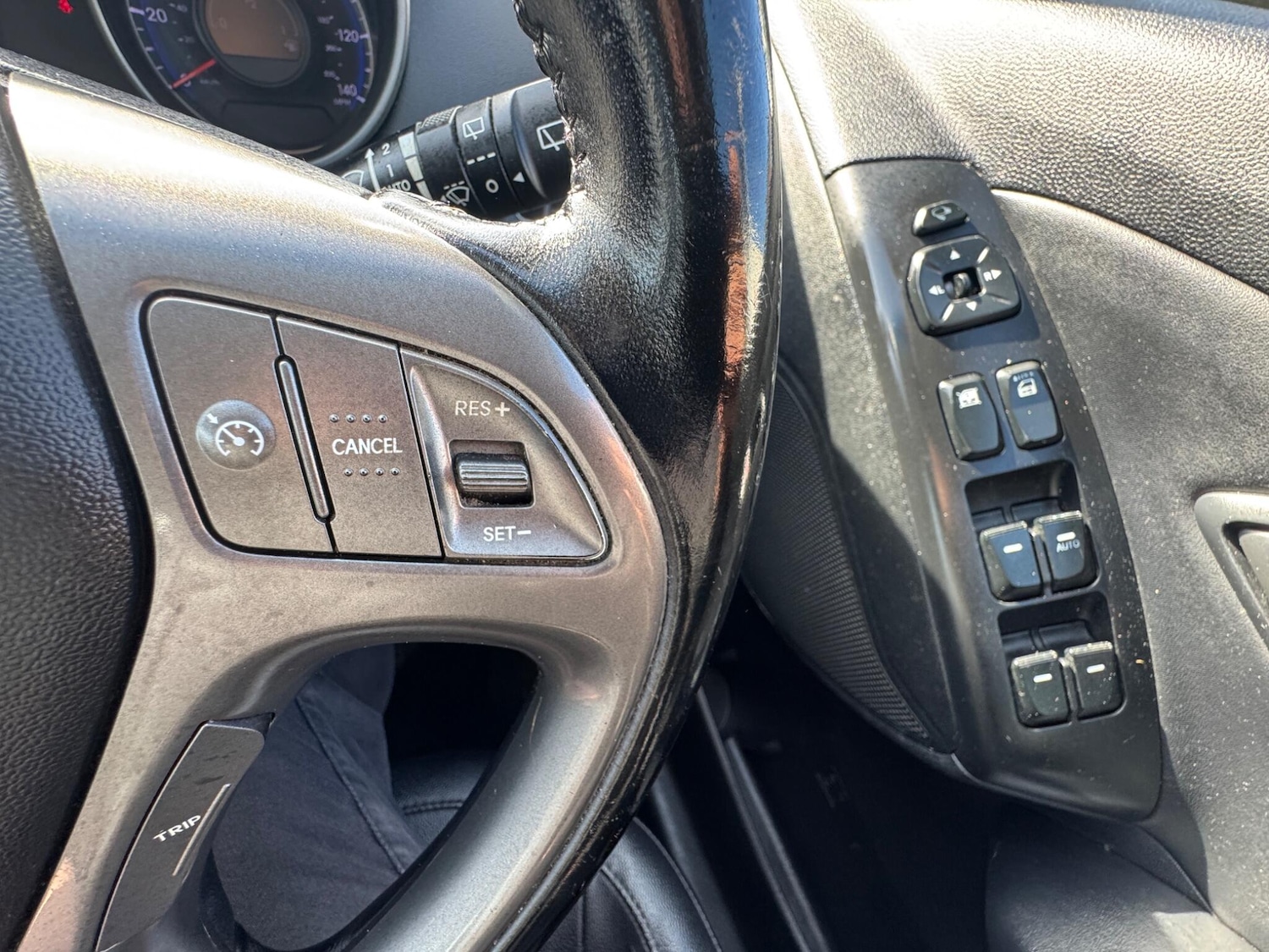 Used Hyundai Ix35 2014 for sale - 77637779: Photo 40