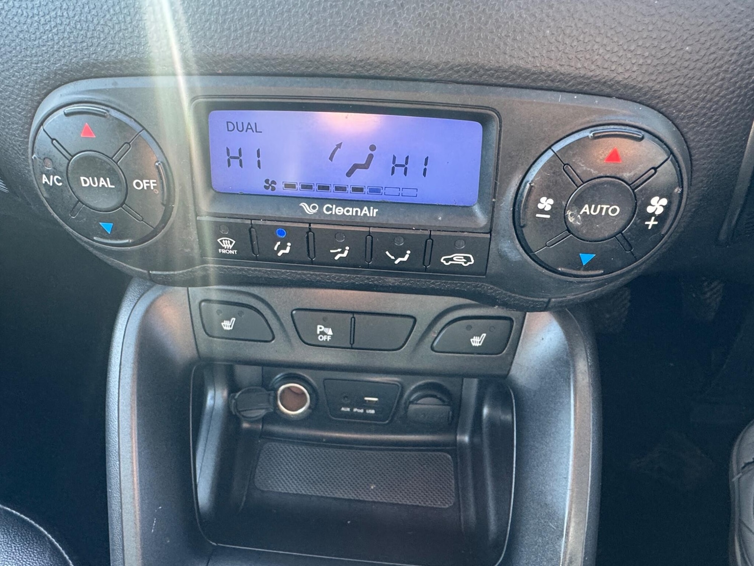 Used Hyundai Ix35 2014 for sale - 77637779: Photo 42