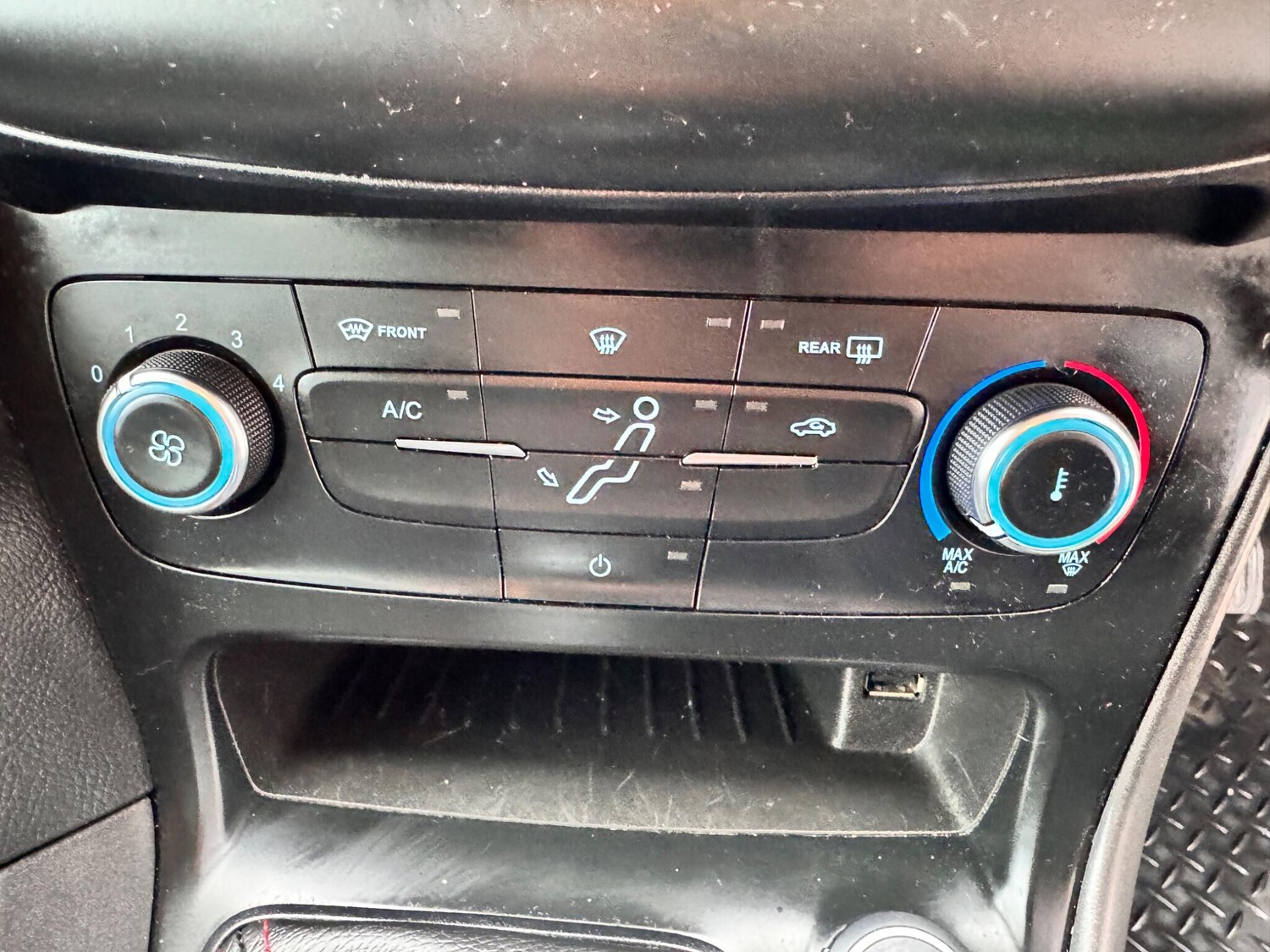 Used Ford Focus 2016 for sale - 77400595: Photo 41