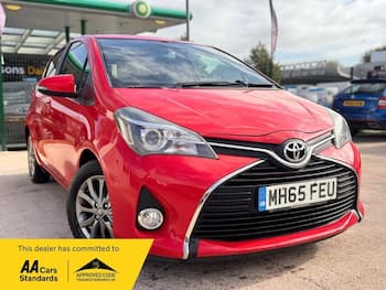 Used Toyota Yaris 2016 for sale - 79750814: Photo