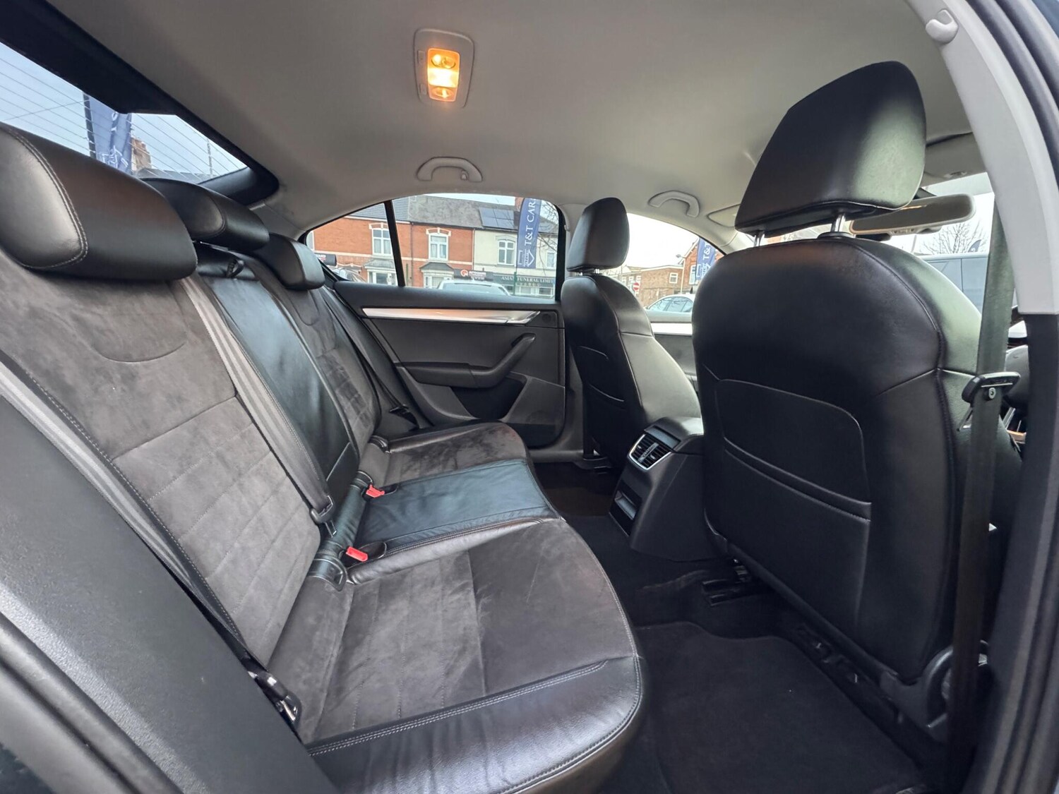 Used Skoda Octavia 2015 for sale - 77585683: Photo 6