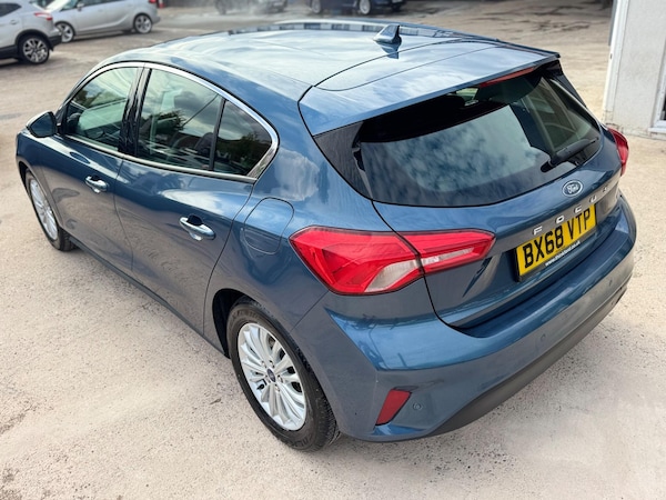 Used Ford Focus 2018 for sale - 76136167: Photo 18