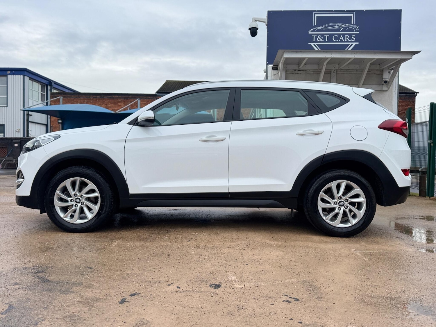 Used Hyundai TUCSON 2017 for sale - 76965276: Photo 18