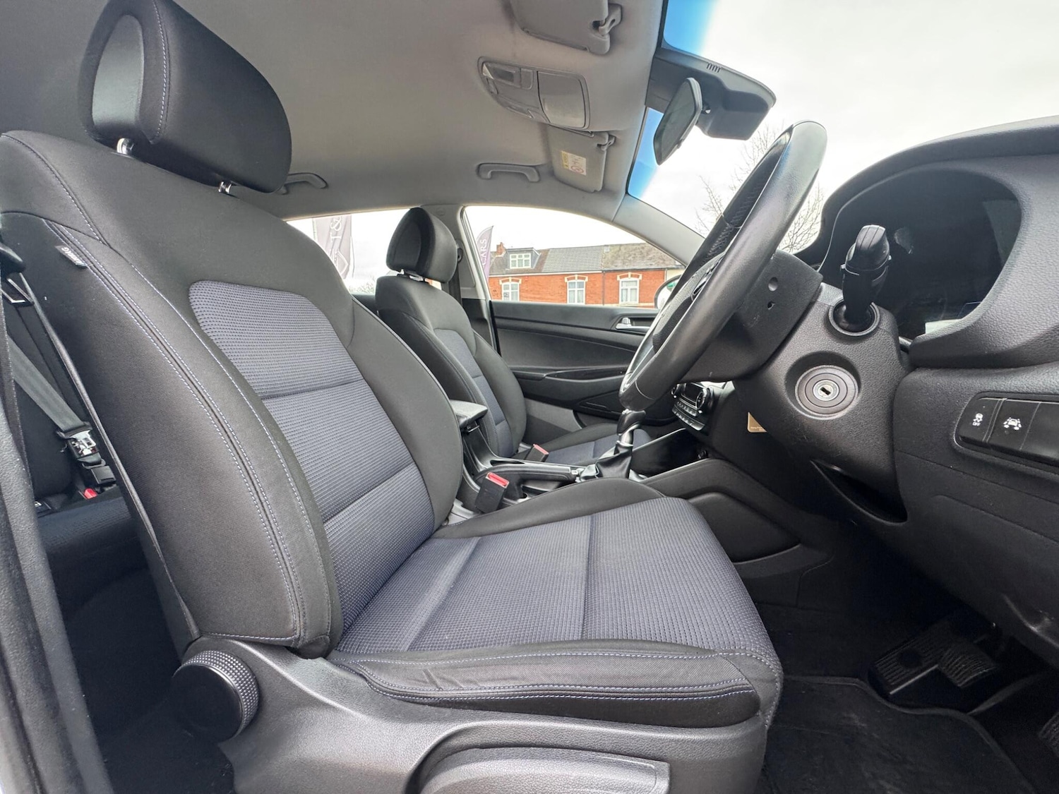 Used Hyundai TUCSON 2017 for sale - 76965276: Photo 26