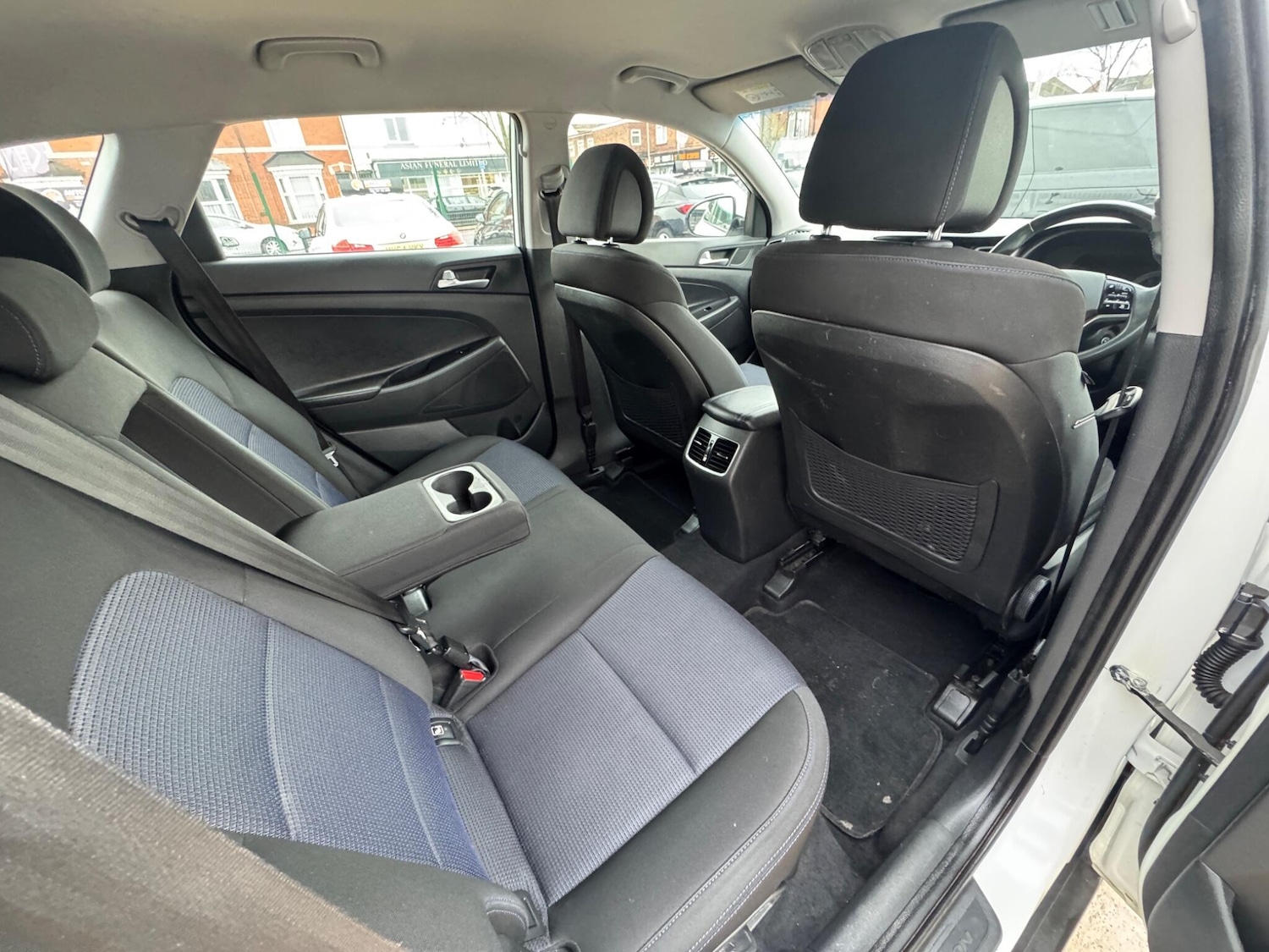 Used Hyundai TUCSON 2017 for sale - 76965276: Photo 30