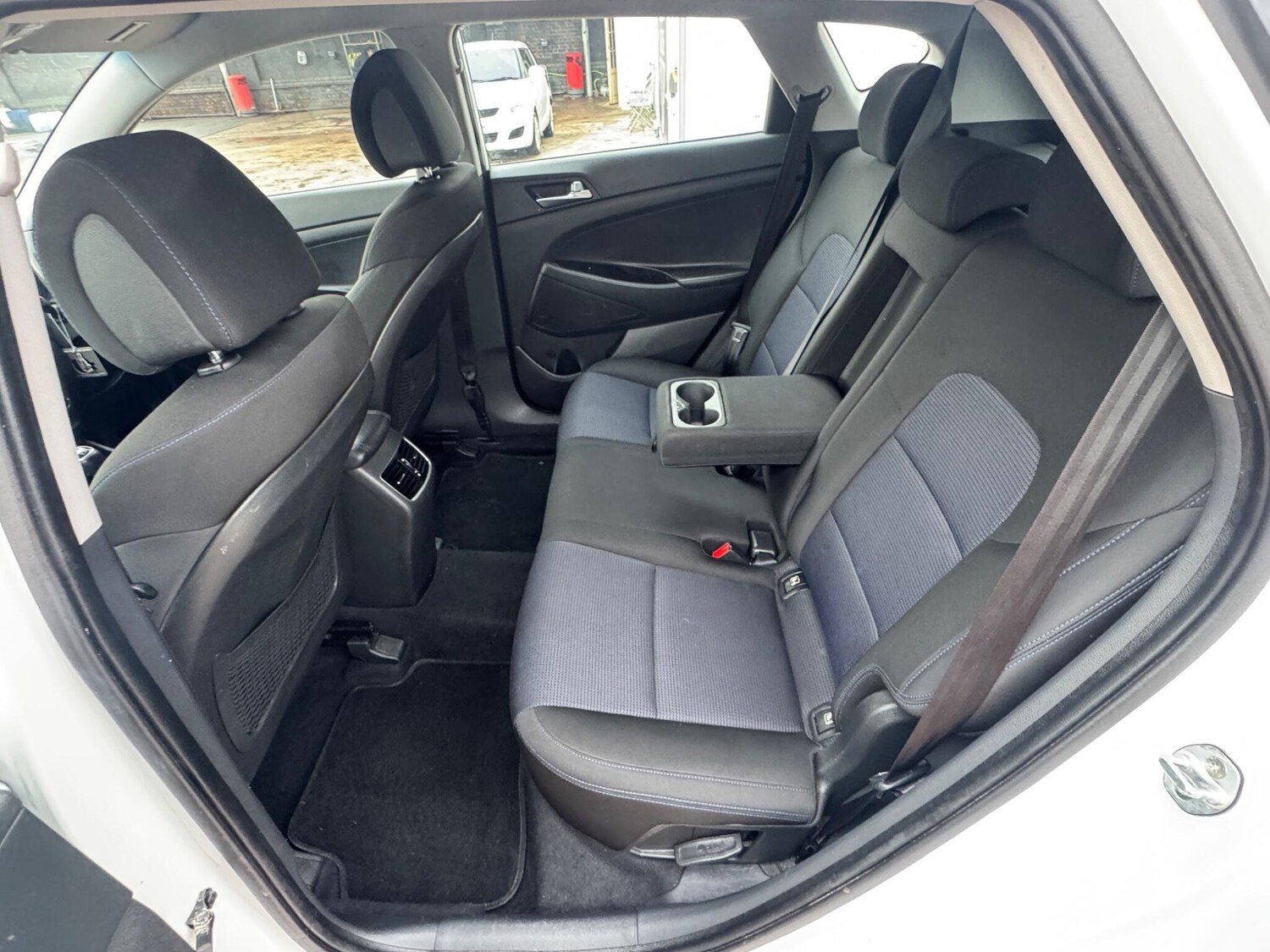 Used Hyundai TUCSON 2017 for sale - 76965276: Photo 34