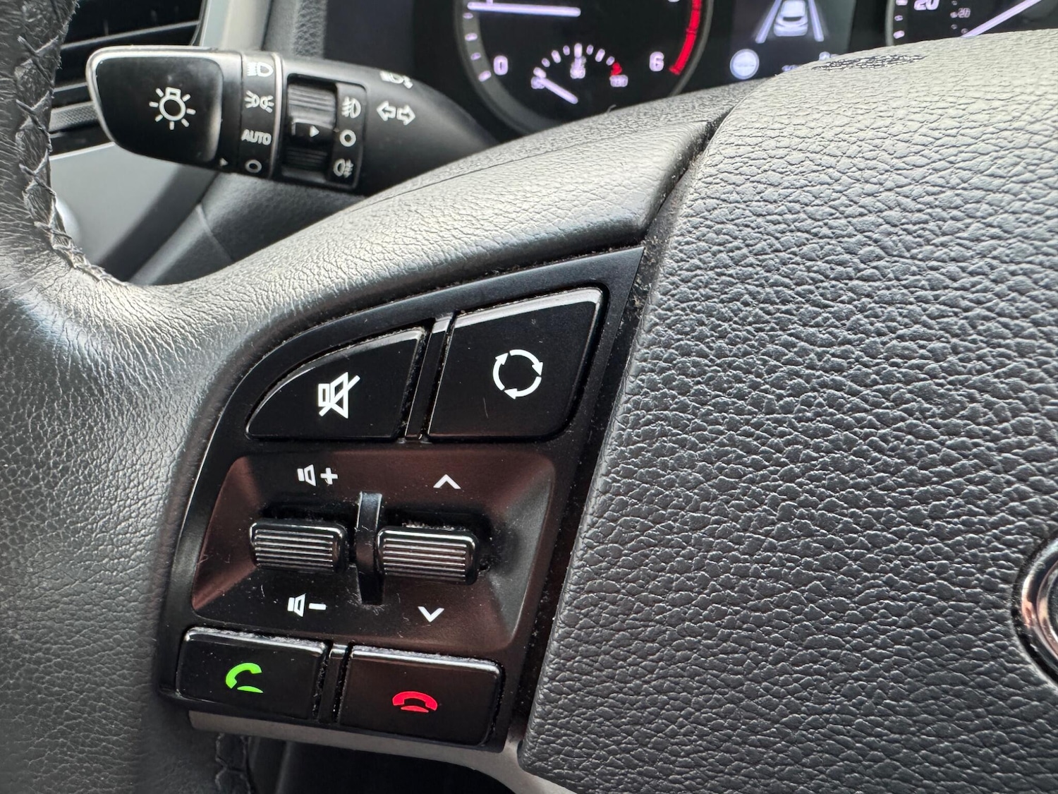 Used Hyundai TUCSON 2017 for sale - 76965276: Photo 44