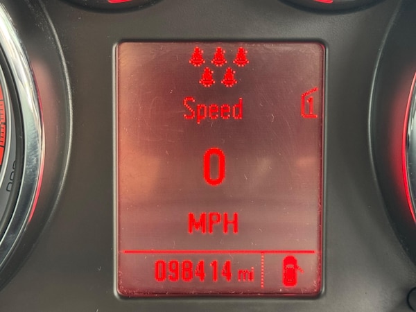 Used Vauxhall Zafira Tourer 2013 for sale - 75670866: Photo 26