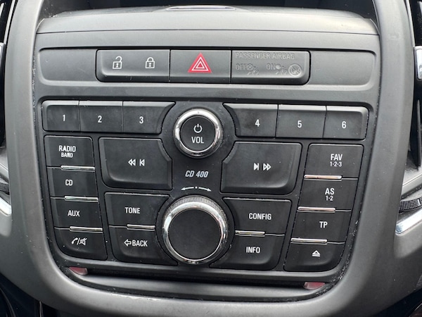 Used Vauxhall Zafira Tourer 2013 for sale - 75670866: Photo 29