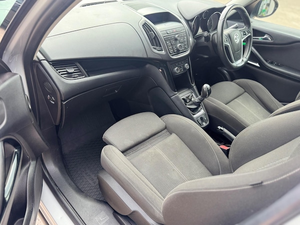 Used Vauxhall Zafira Tourer 2013 for sale - 75670866: Photo 7