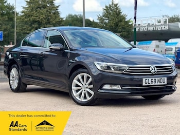 Used Volkswagen Passat 2019 for sale - 78982230: Photo