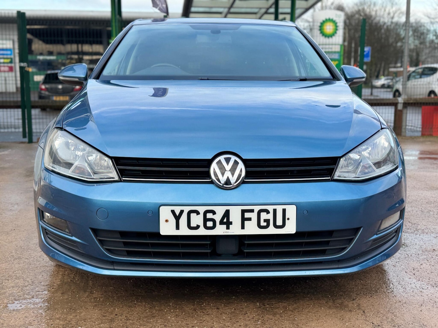 Used Volkswagen Golf 2014 for sale - 77478617: Photo 2