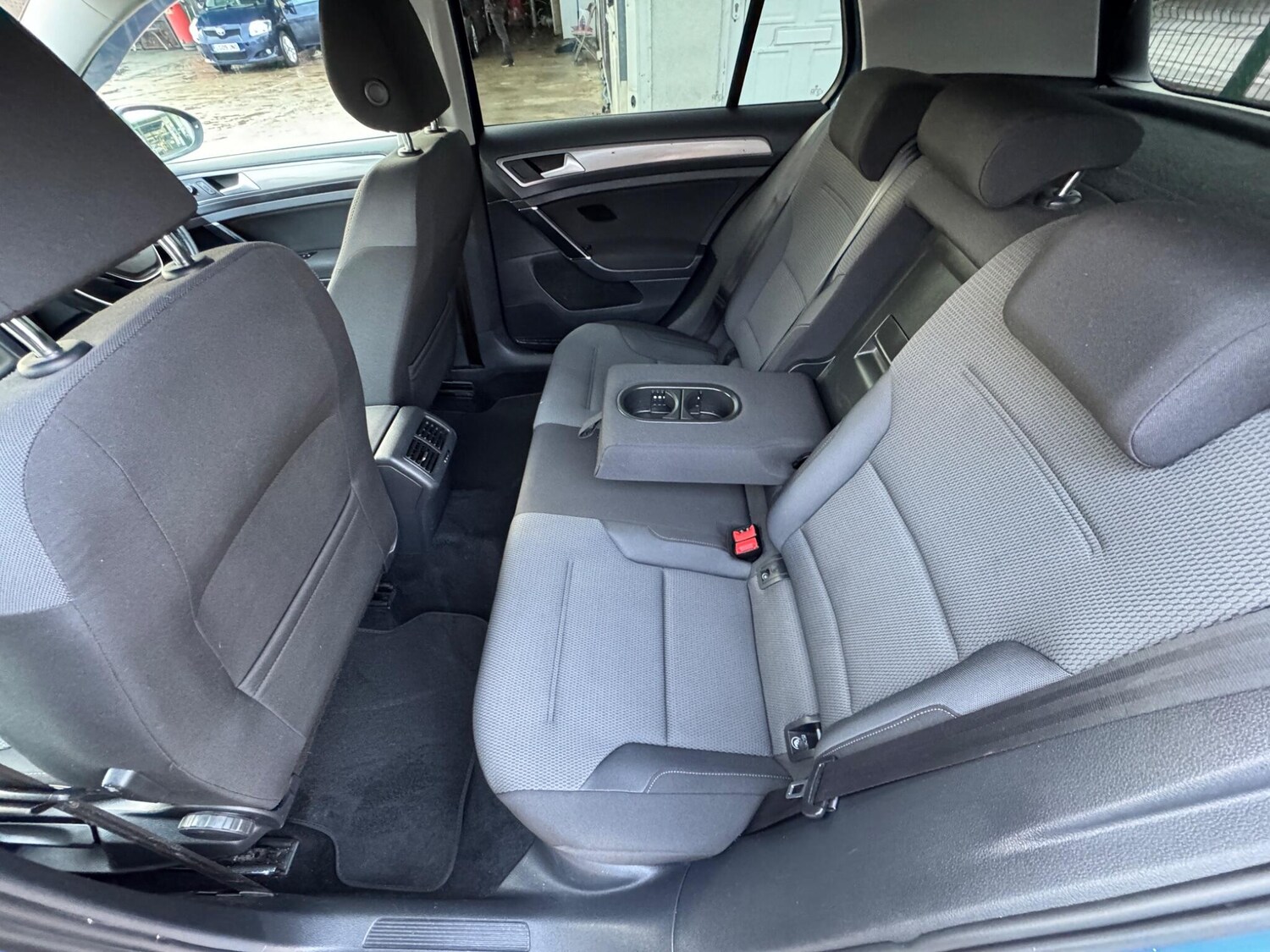 Used Volkswagen Golf 2014 for sale - 77478617: Photo 35