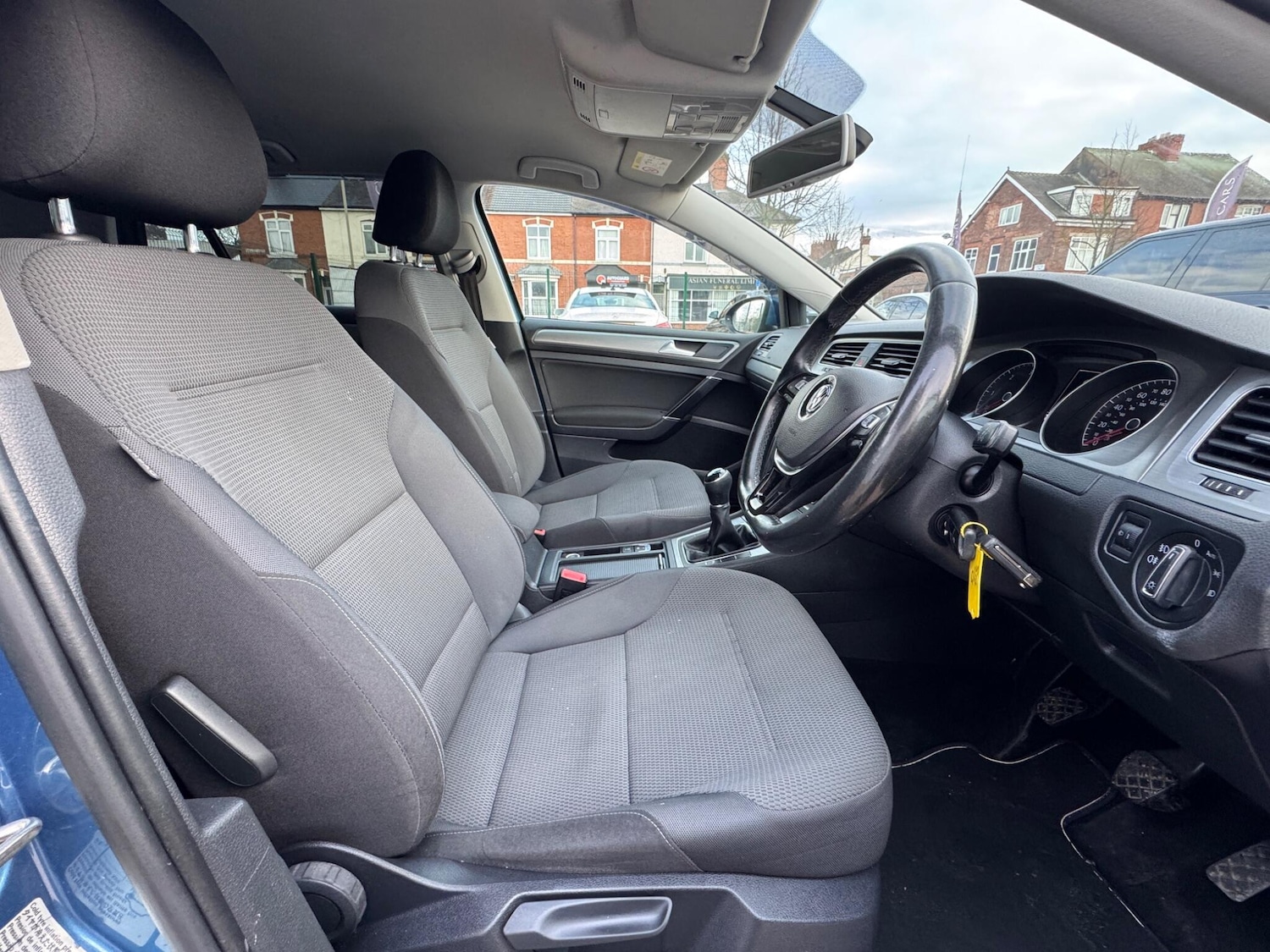 Used Volkswagen Golf 2014 for sale - 77478617: Photo 4