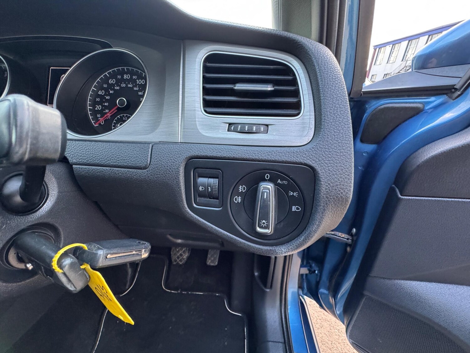 Used Volkswagen Golf 2014 for sale - 77478617: Photo 42