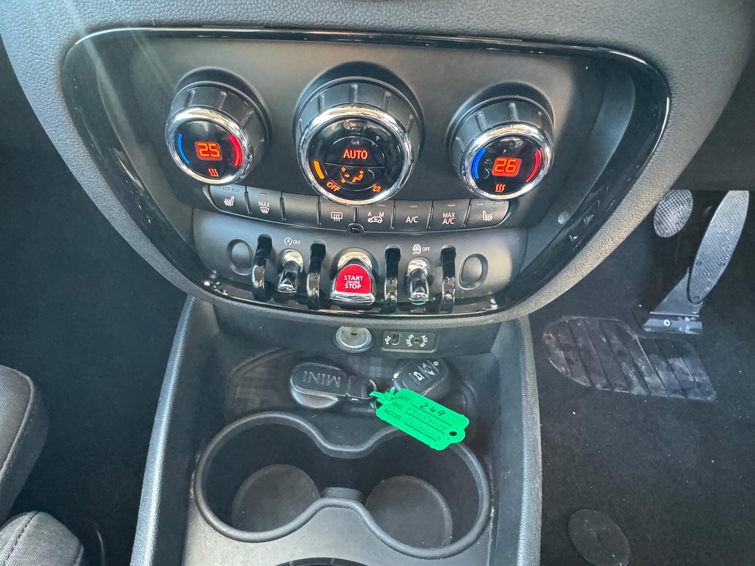 Used MINI Clubman 2015 for sale - 76995499: Photo 41