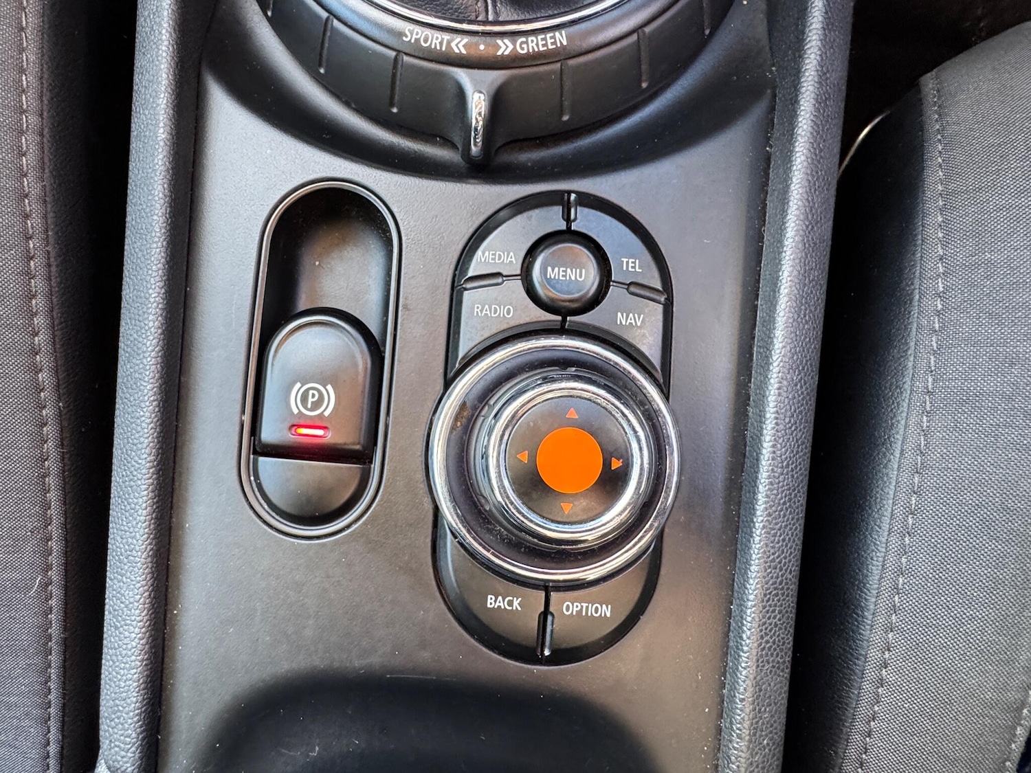 Used MINI Clubman 2015 for sale - 76995499: Photo 42