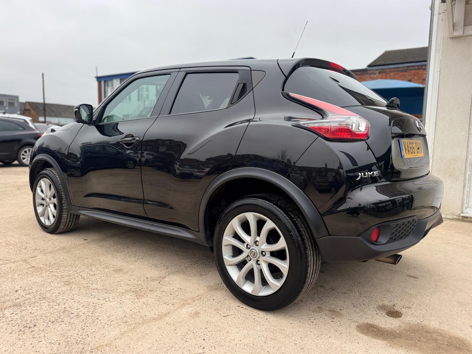 Used Nissan Juke 2017 for sale - 77783810: Photo 16