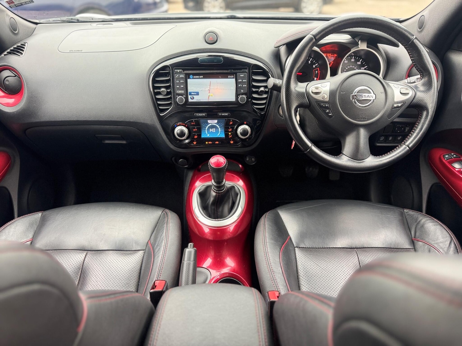 Used Nissan Juke 2017 for sale - 77783810: Photo 3