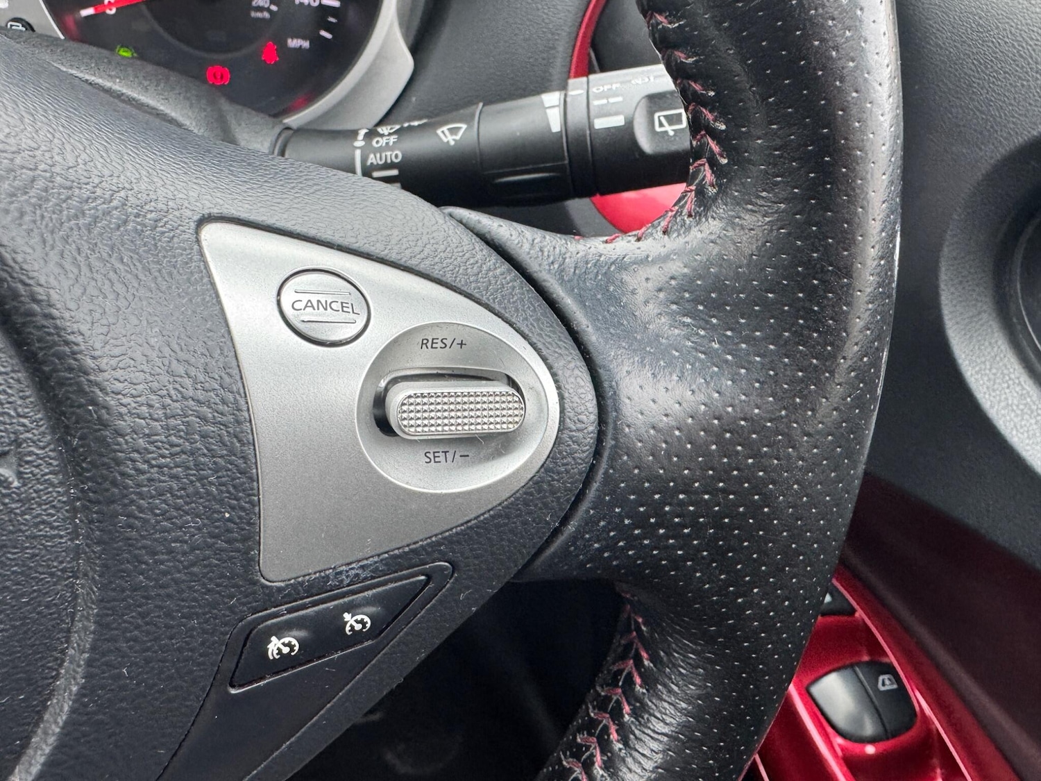 Used Nissan Juke 2017 for sale - 77783810: Photo 38