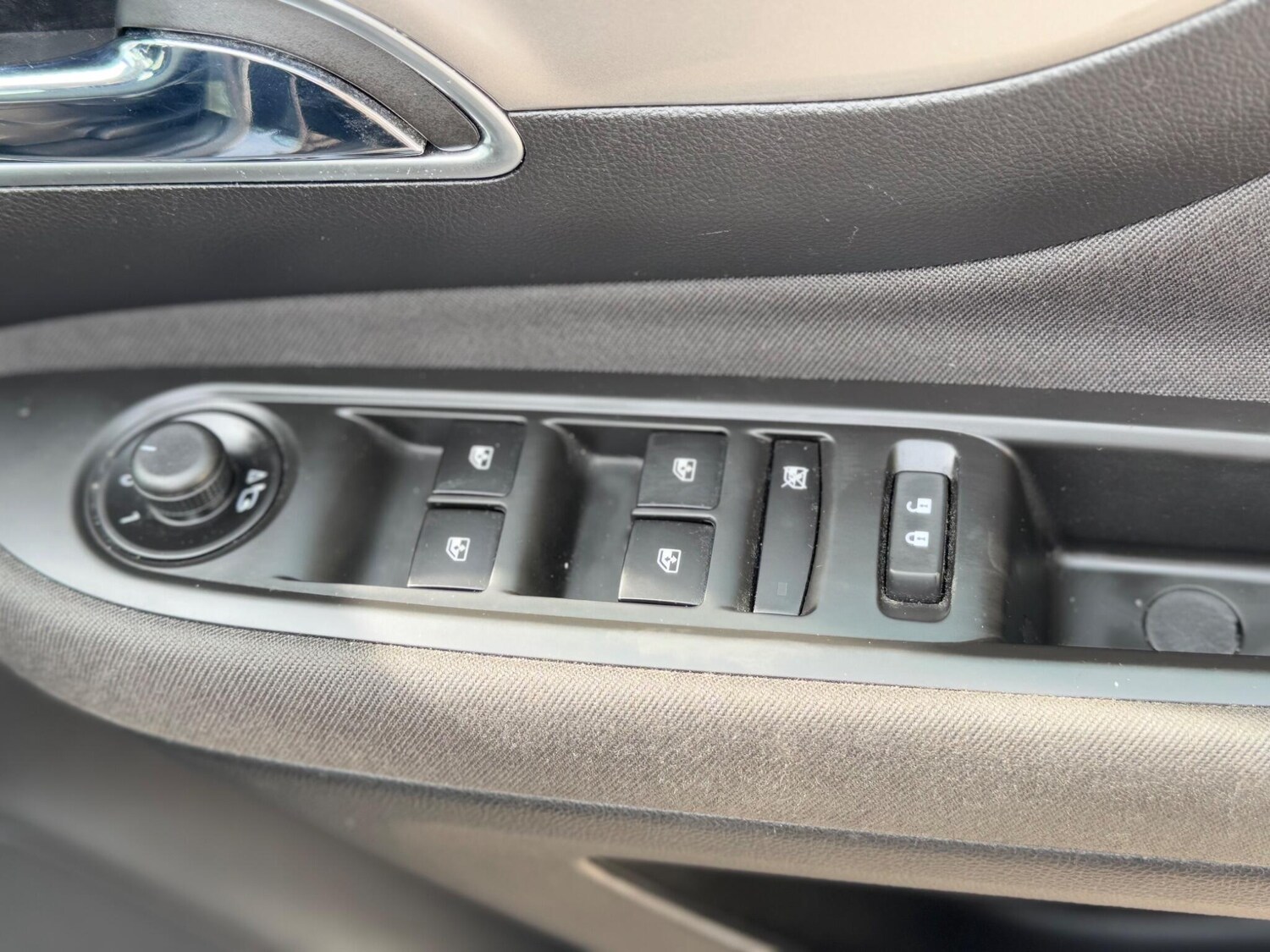 Used Vauxhall Mokka 2016 for sale - 76071556: Photo 38