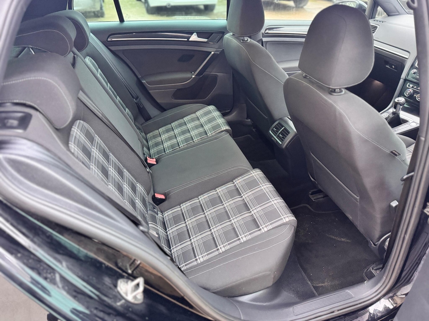 Used Volkswagen Golf 2015 for sale - 77970411: Photo 23