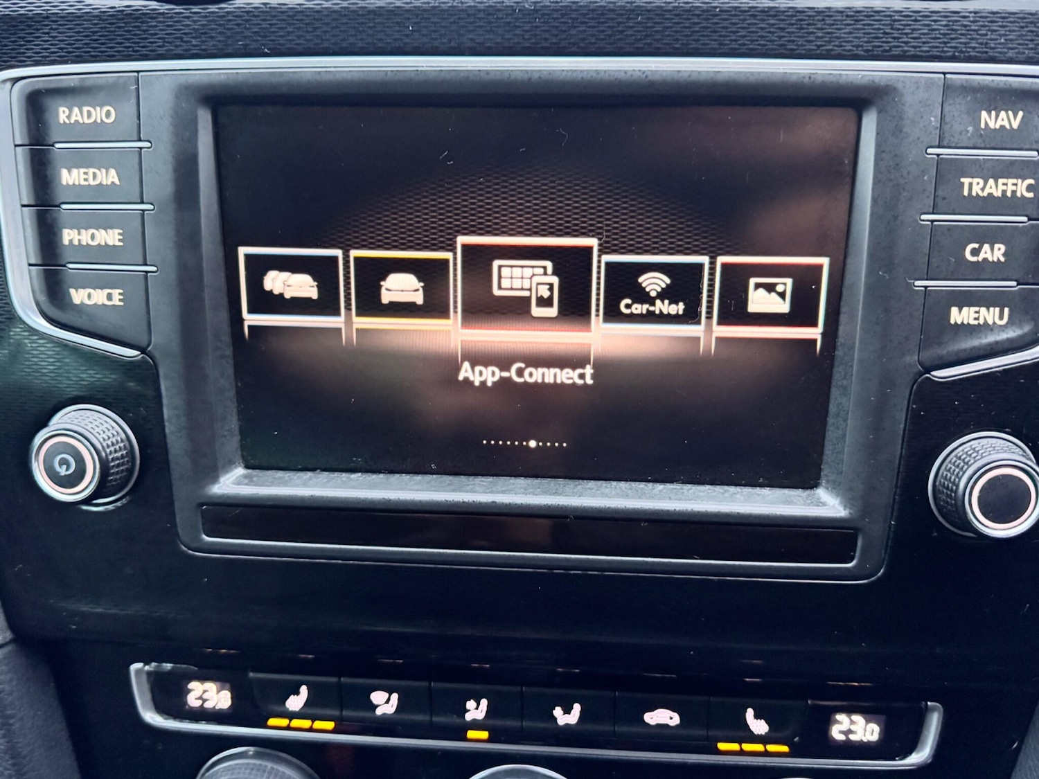 Used Volkswagen Golf 2015 for sale - 77970411: Photo 37