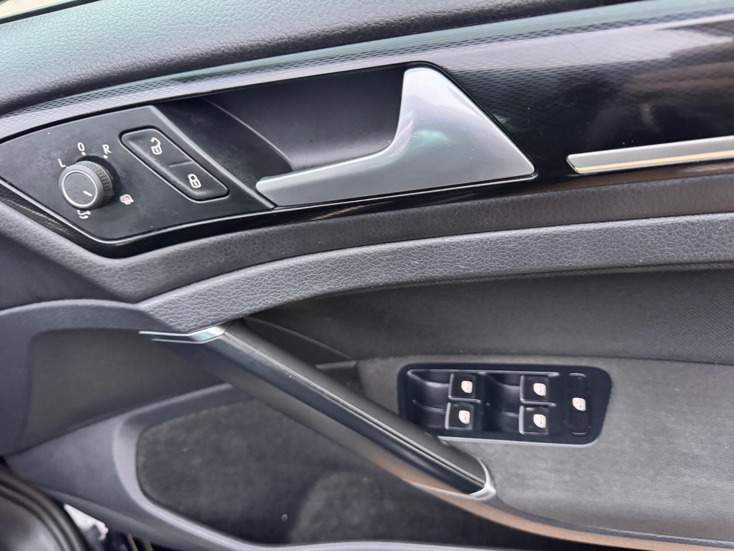 Used Volkswagen Golf 2015 for sale - 77970411: Photo 45