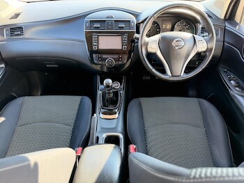 Used Nissan Pulsar 2015 for sale - 78384193: Photo