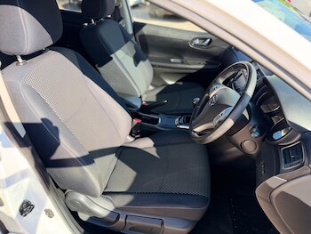 Used Nissan Pulsar 2015 for sale - 78384193: Photo