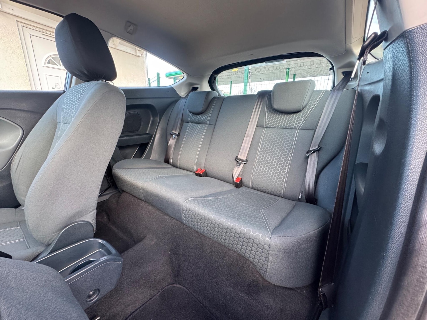 Used Ford Fiesta for sale - 76993150: Photo 32