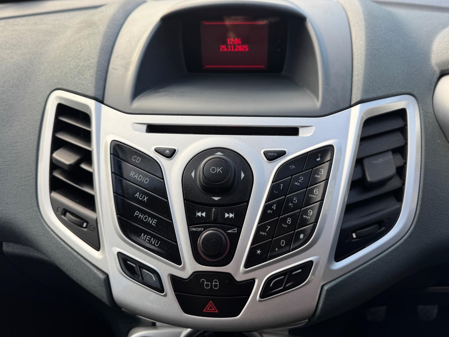 Used Ford Fiesta for sale - 76993150: Photo 36