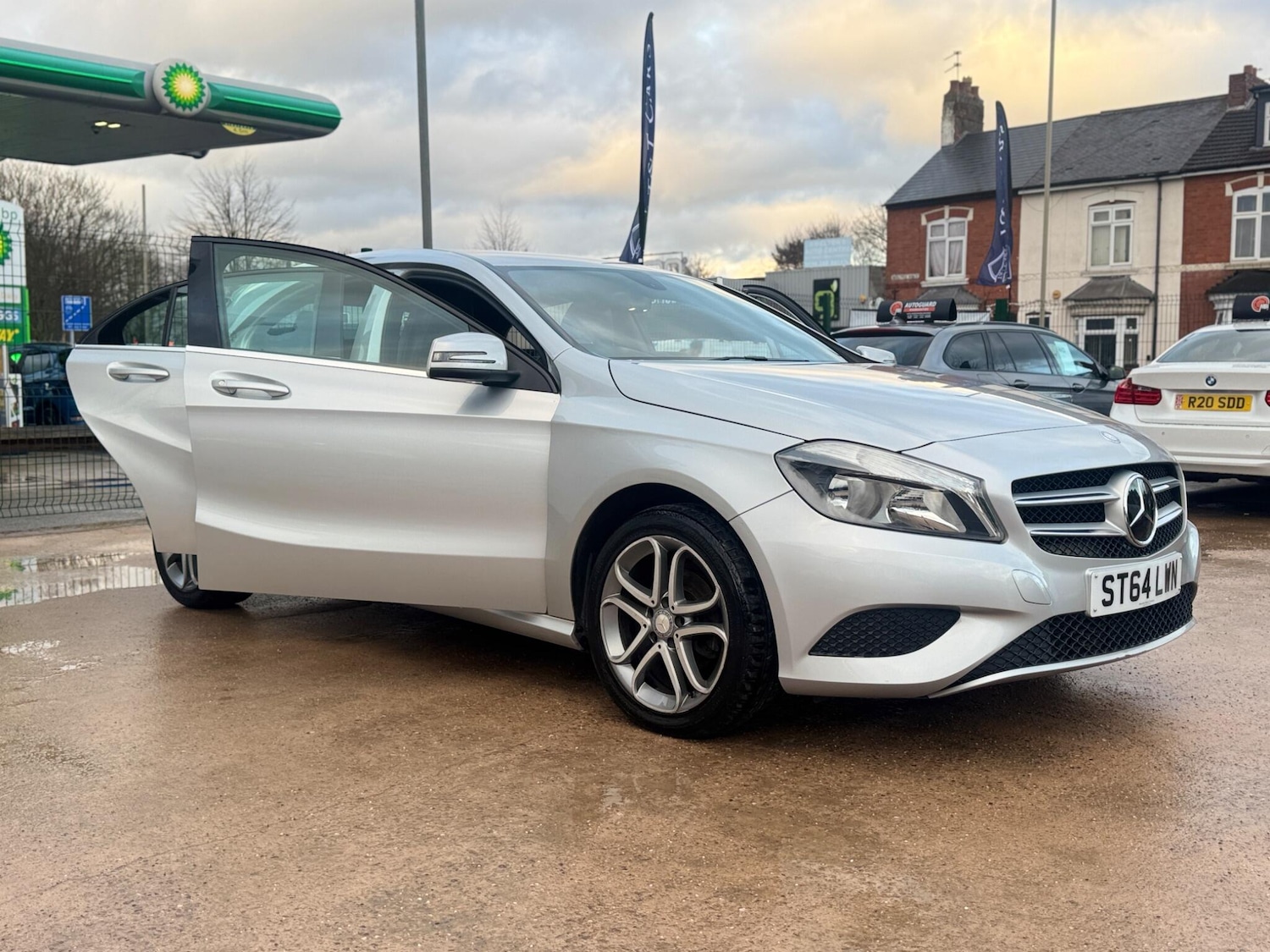 Used Mercedes-Benz A-Class 2014 for sale - 77625509: Photo 24