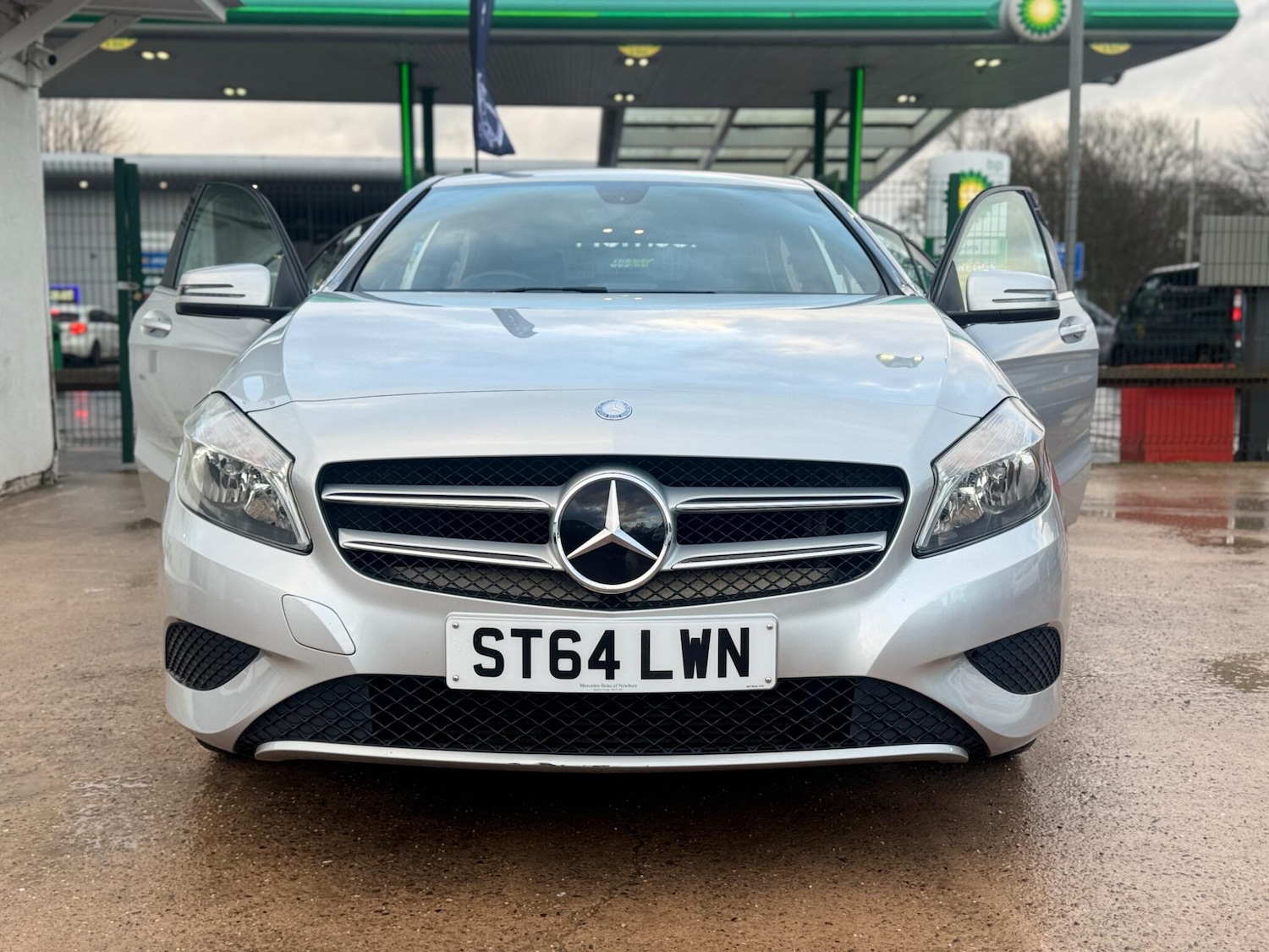 Used Mercedes-Benz A-Class 2014 for sale - 77625509: Photo 25