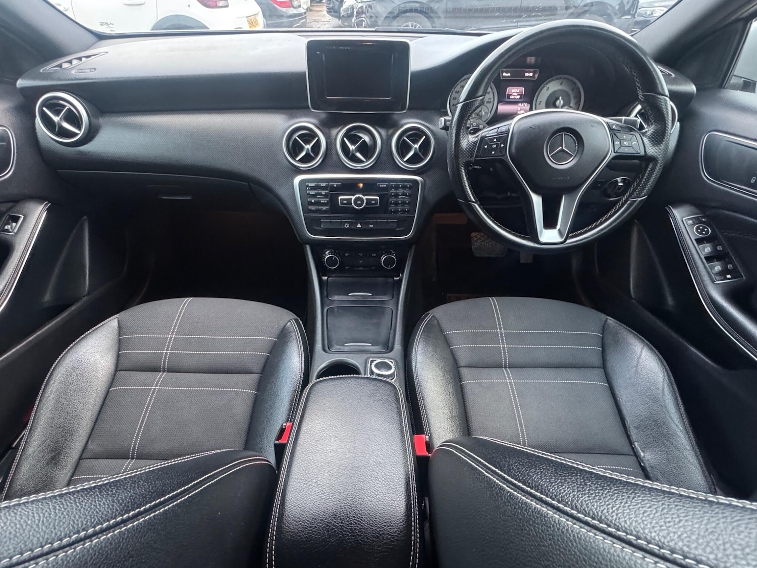 Used Mercedes-Benz A-Class 2014 for sale - 77625509: Photo 3
