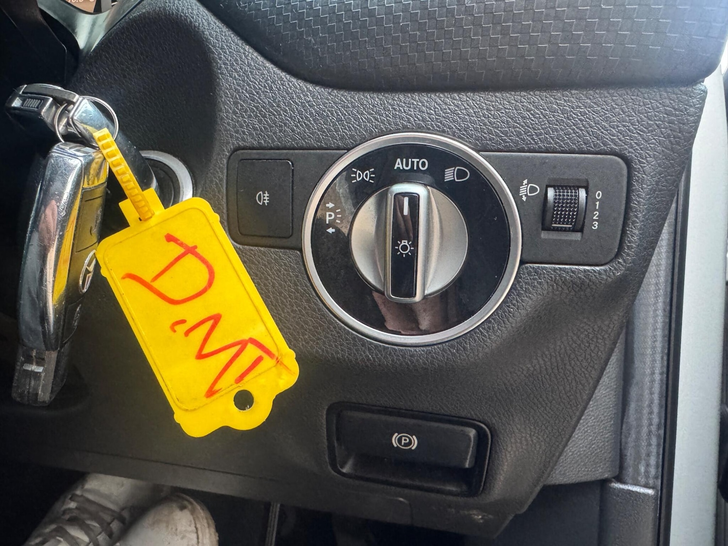 Used Mercedes-Benz A-Class 2014 for sale - 77625509: Photo 36