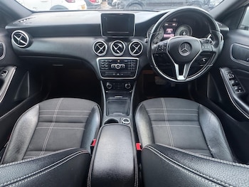 Used Mercedes-Benz A-Class 2014 for sale - 77625509: Photo