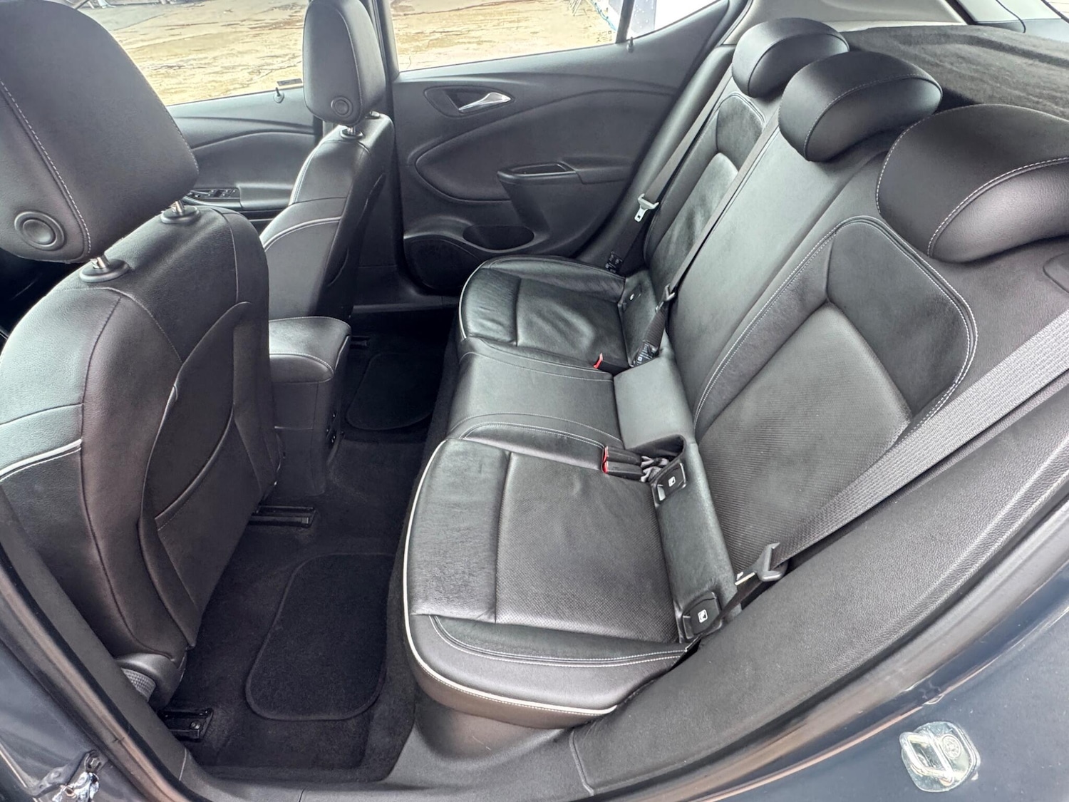 Used Vauxhall Astra 2015 for sale - 78071752: Photo 33