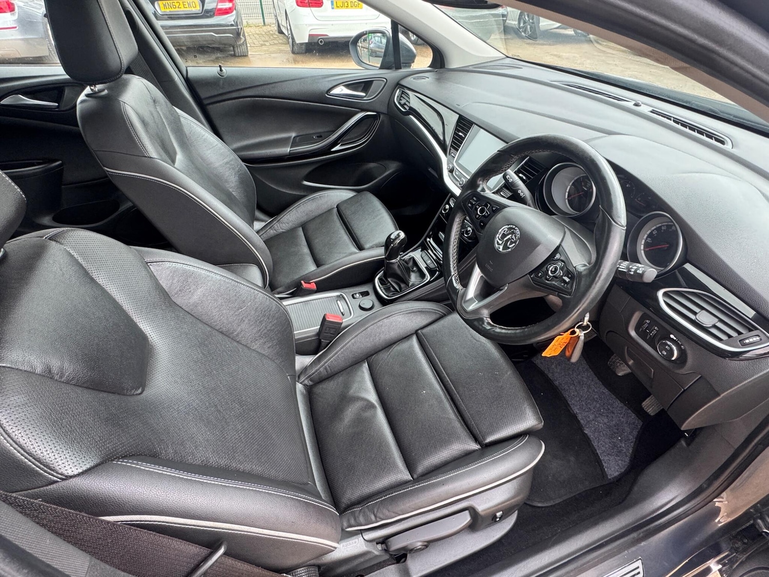 Used Vauxhall Astra 2015 for sale - 78071752: Photo 4