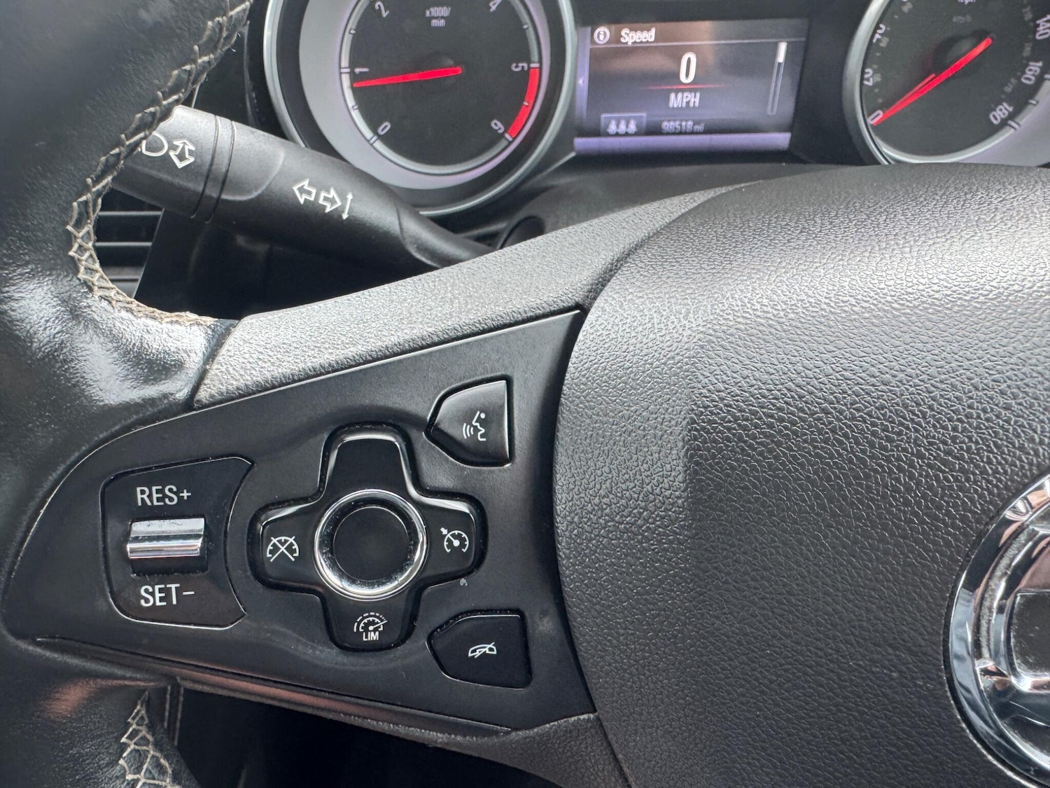 Used Vauxhall Astra 2015 for sale - 78071752: Photo 40